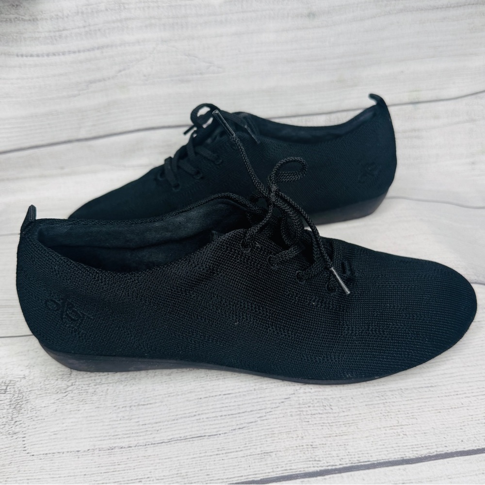 OTBT Wilma Black Textile Lace up Sneakers Shoes Size 7.5‎